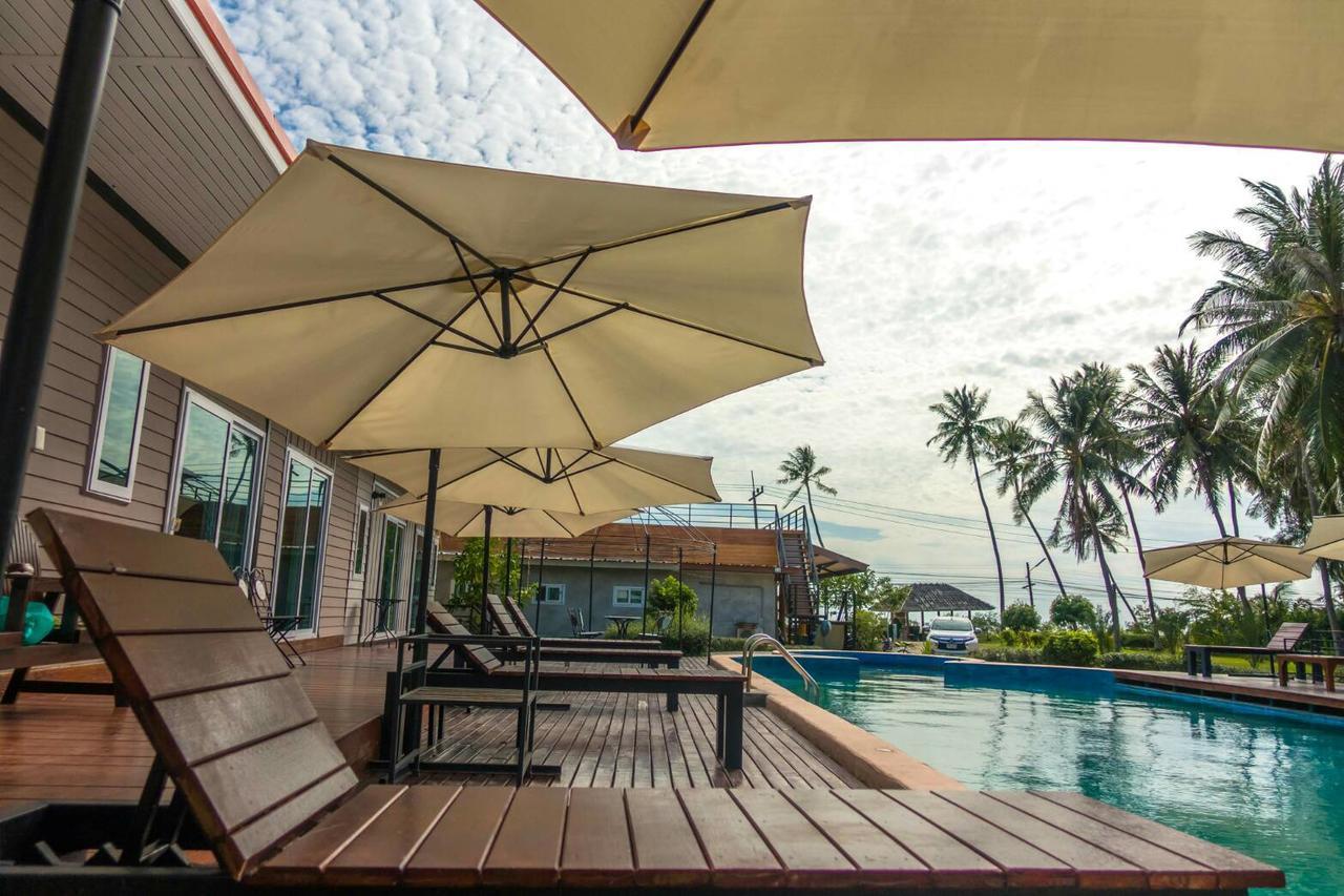 The Ford Sunset Beach Resort Wok Tum Exterior photo