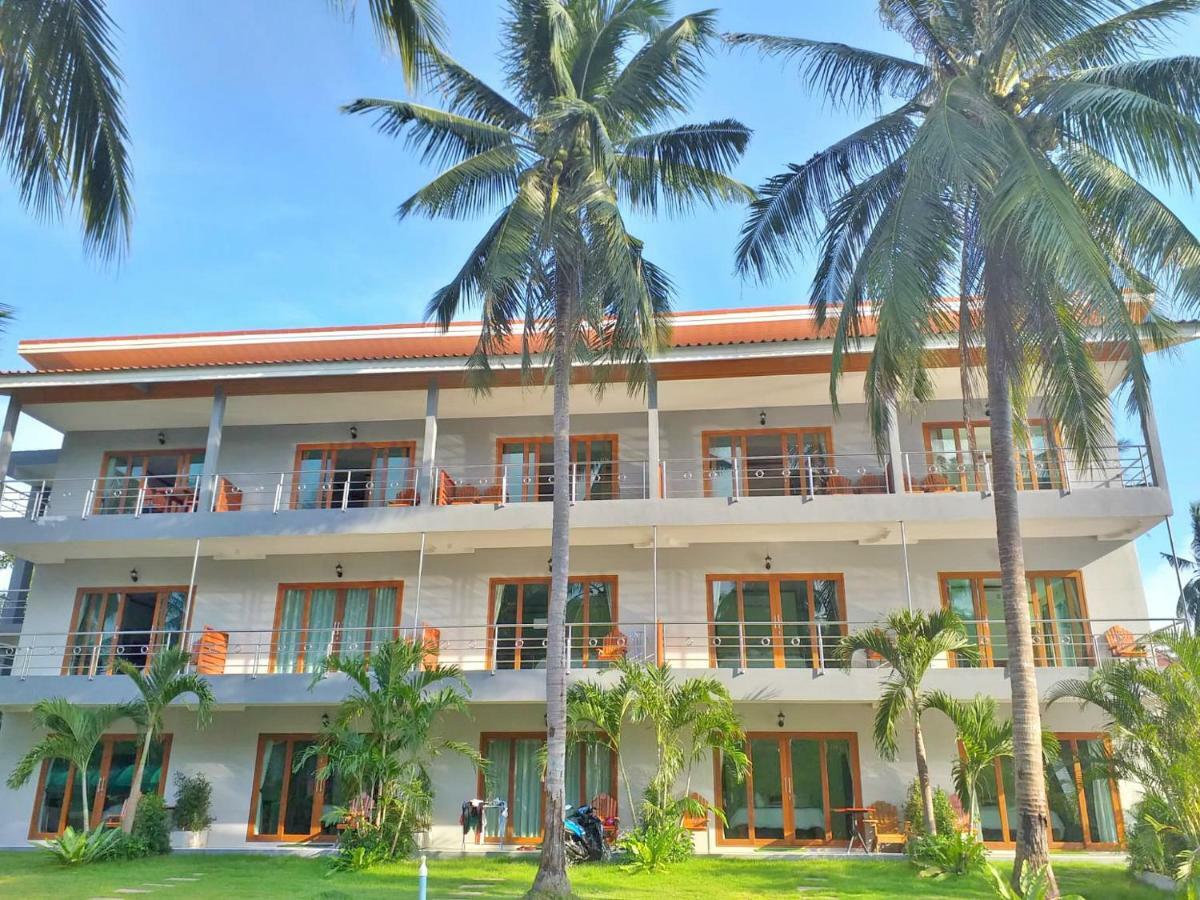 The Ford Sunset Beach Resort Wok Tum Exterior photo