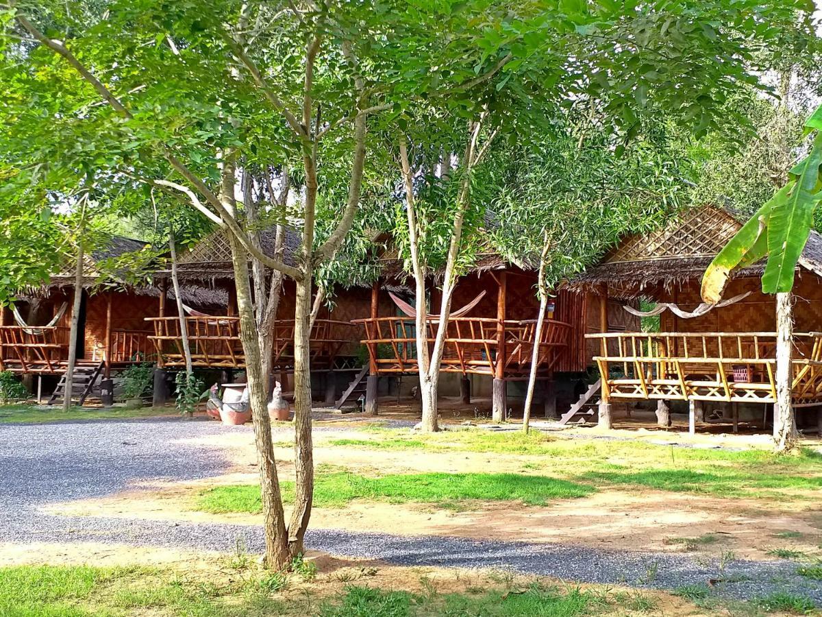 The Ford Sunset Beach Resort Wok Tum Exterior photo