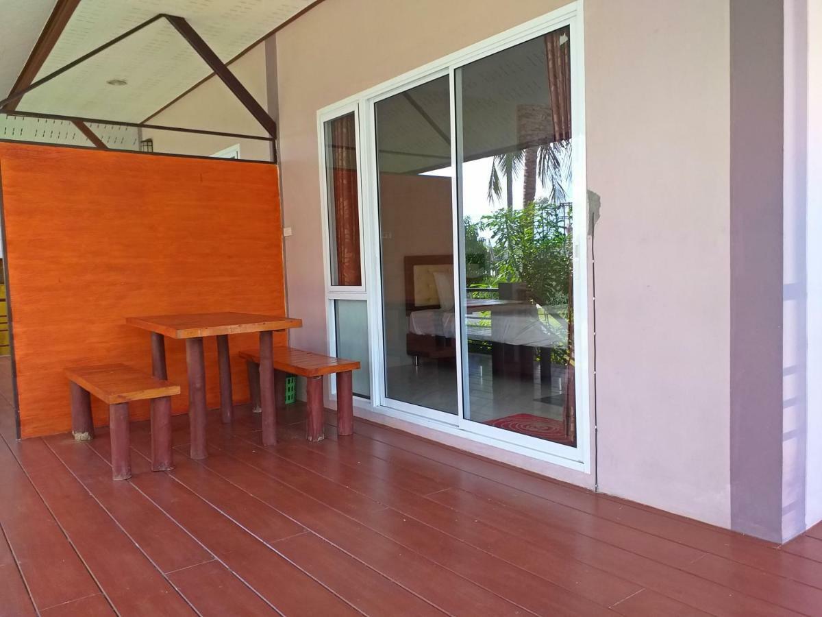The Ford Sunset Beach Resort Wok Tum Exterior photo